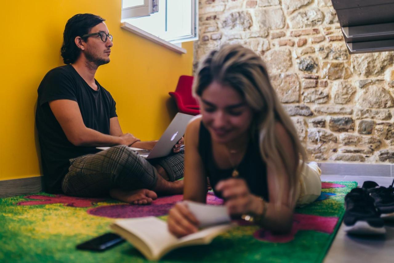 Fiesta Siesta Social Hostel Split Ngoại thất bức ảnh